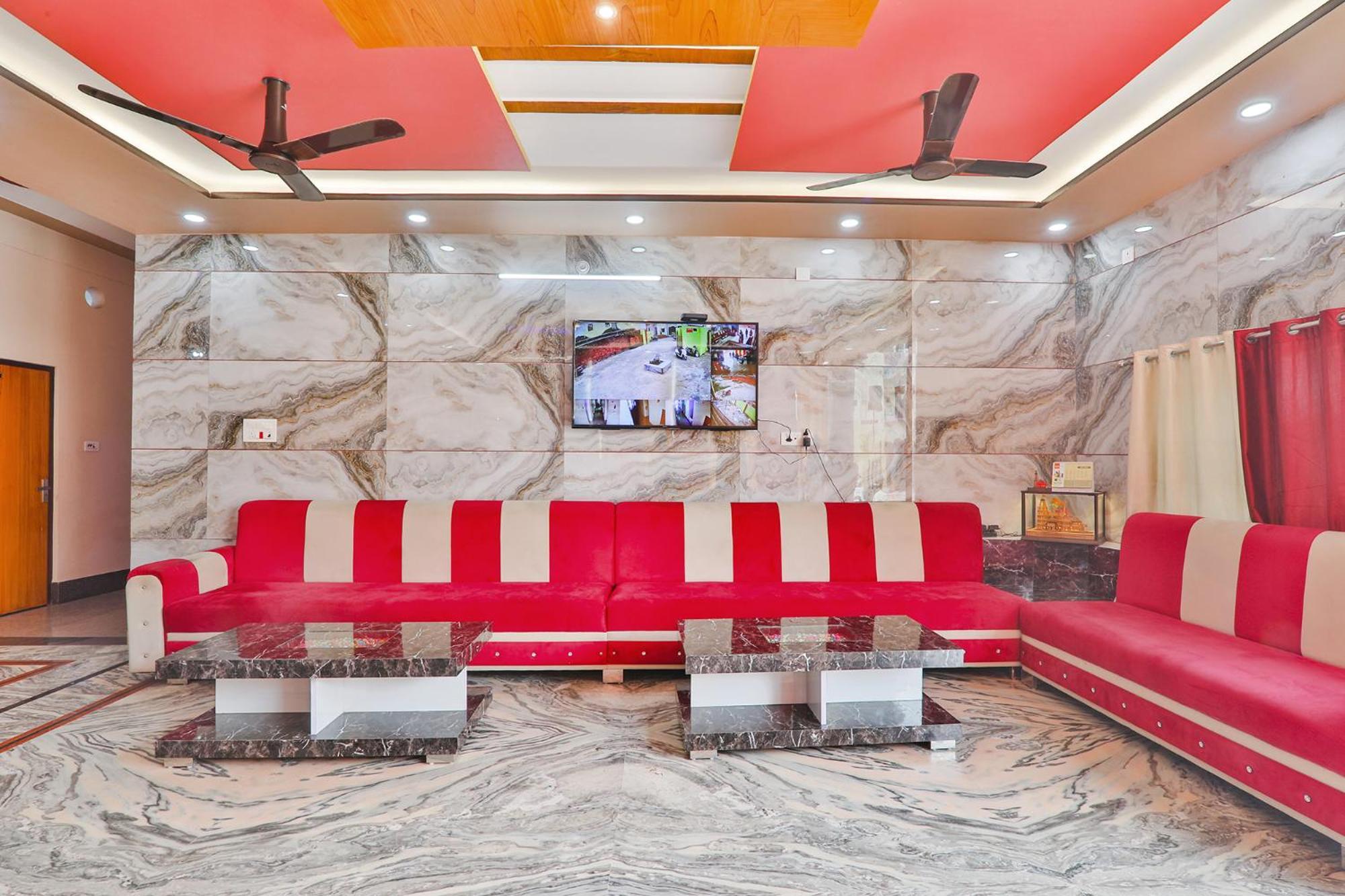 Fabhotel Shree Venkatesh Nileyam Ayodhya Exterior photo