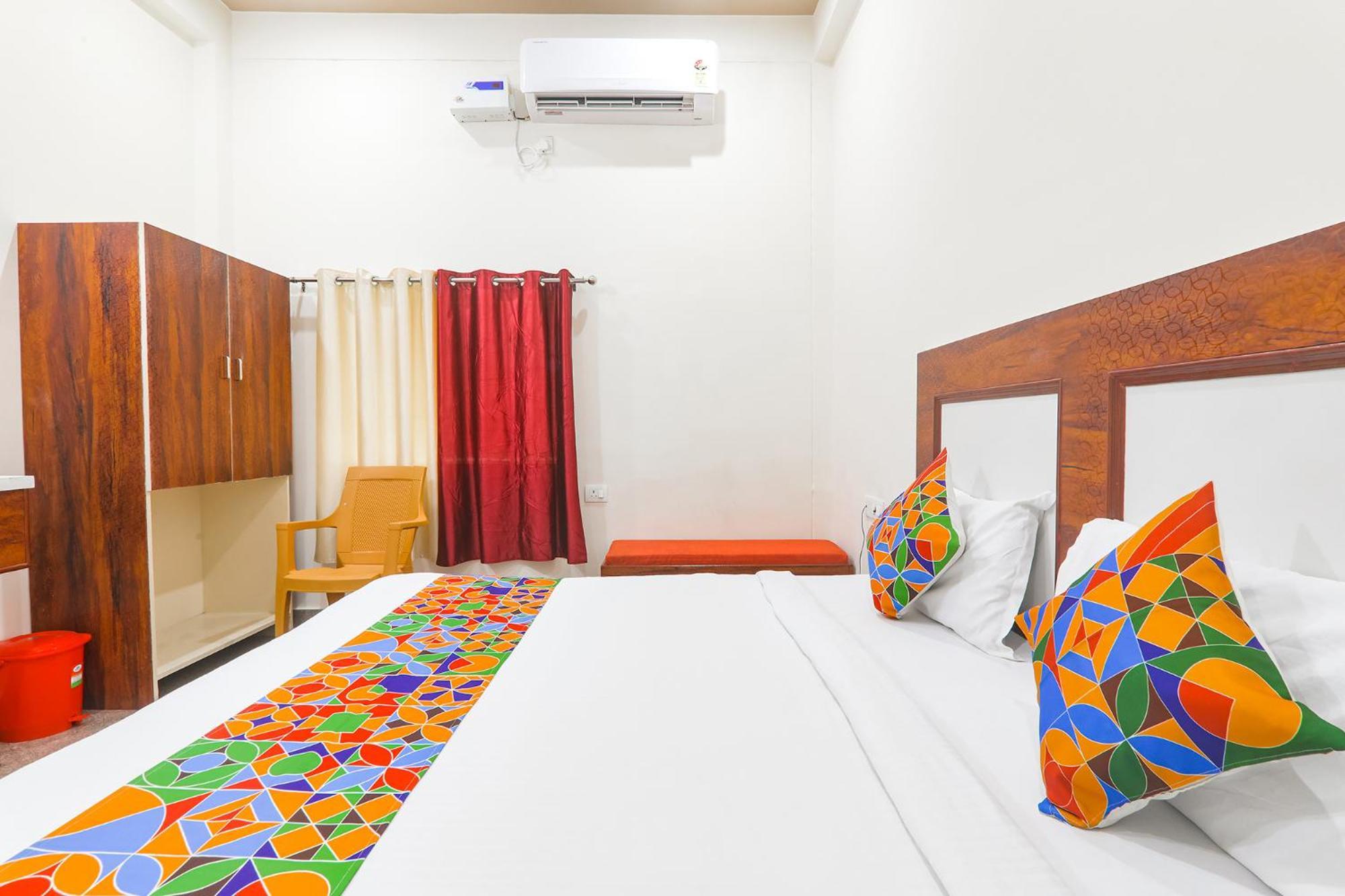 Fabhotel Shree Venkatesh Nileyam Ayodhya Exterior photo